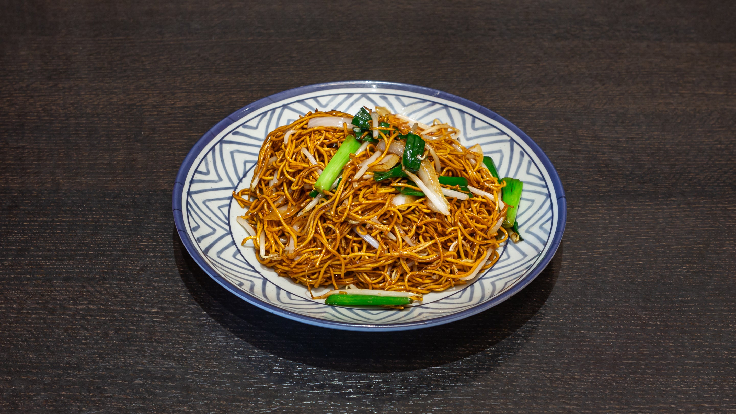 Stir-Fried Noodles 豉油皇炒面