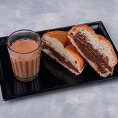 Bun Maska Nutella