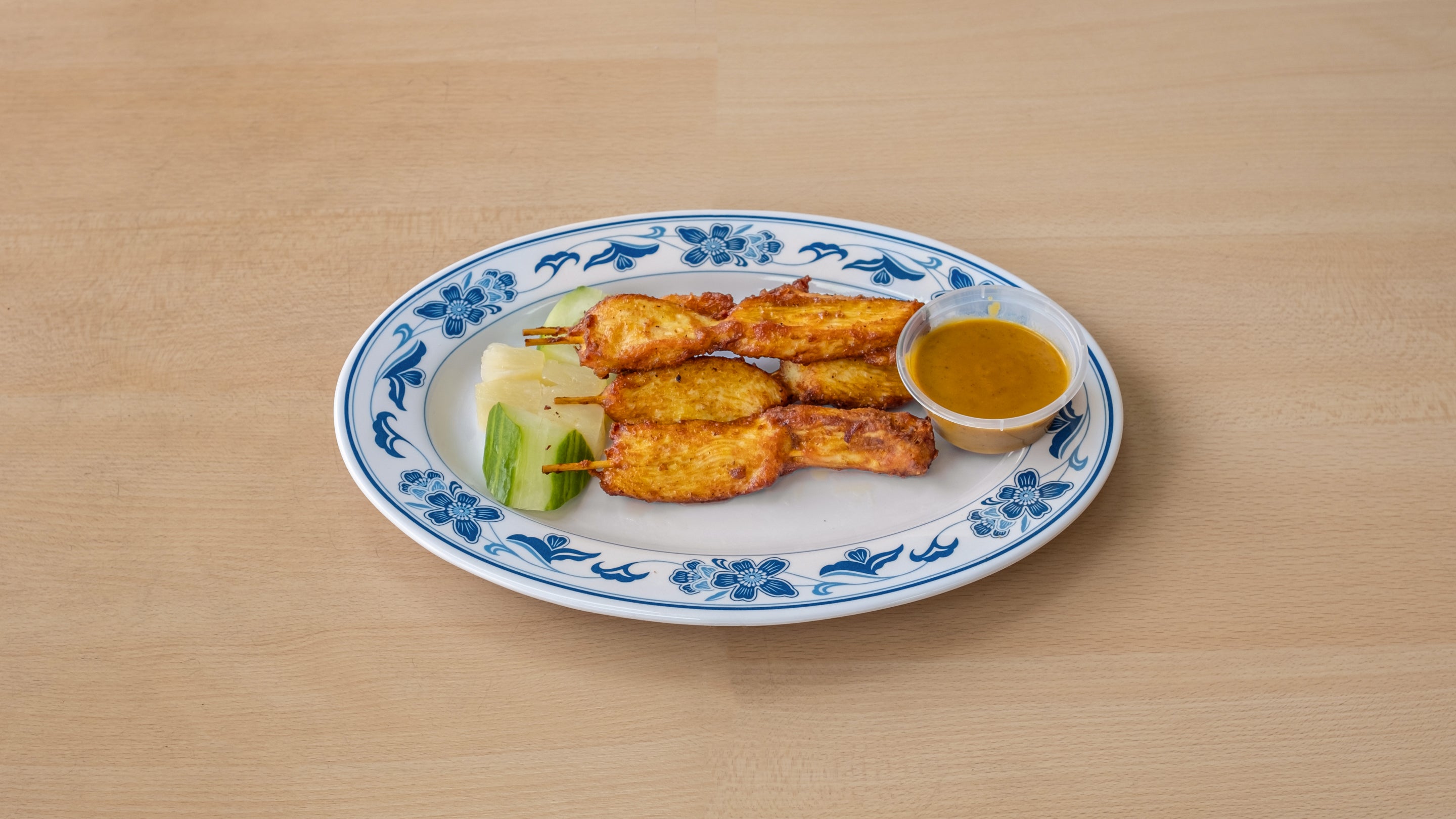 Satay Chicken on Skewers 串鸡