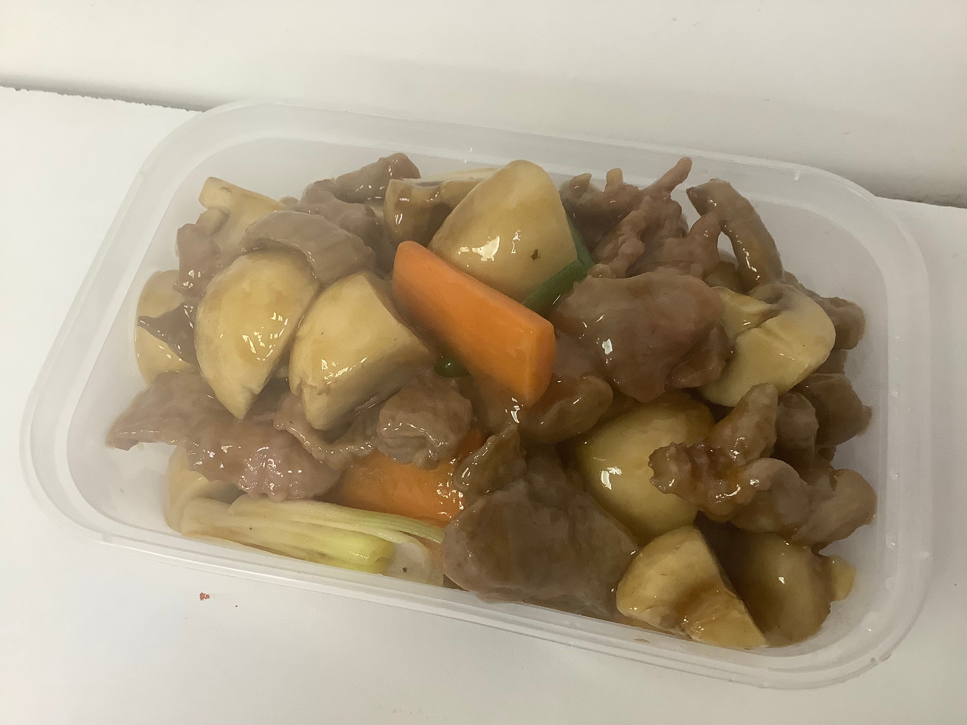 Lamb with Mushrooms 毛菇羊