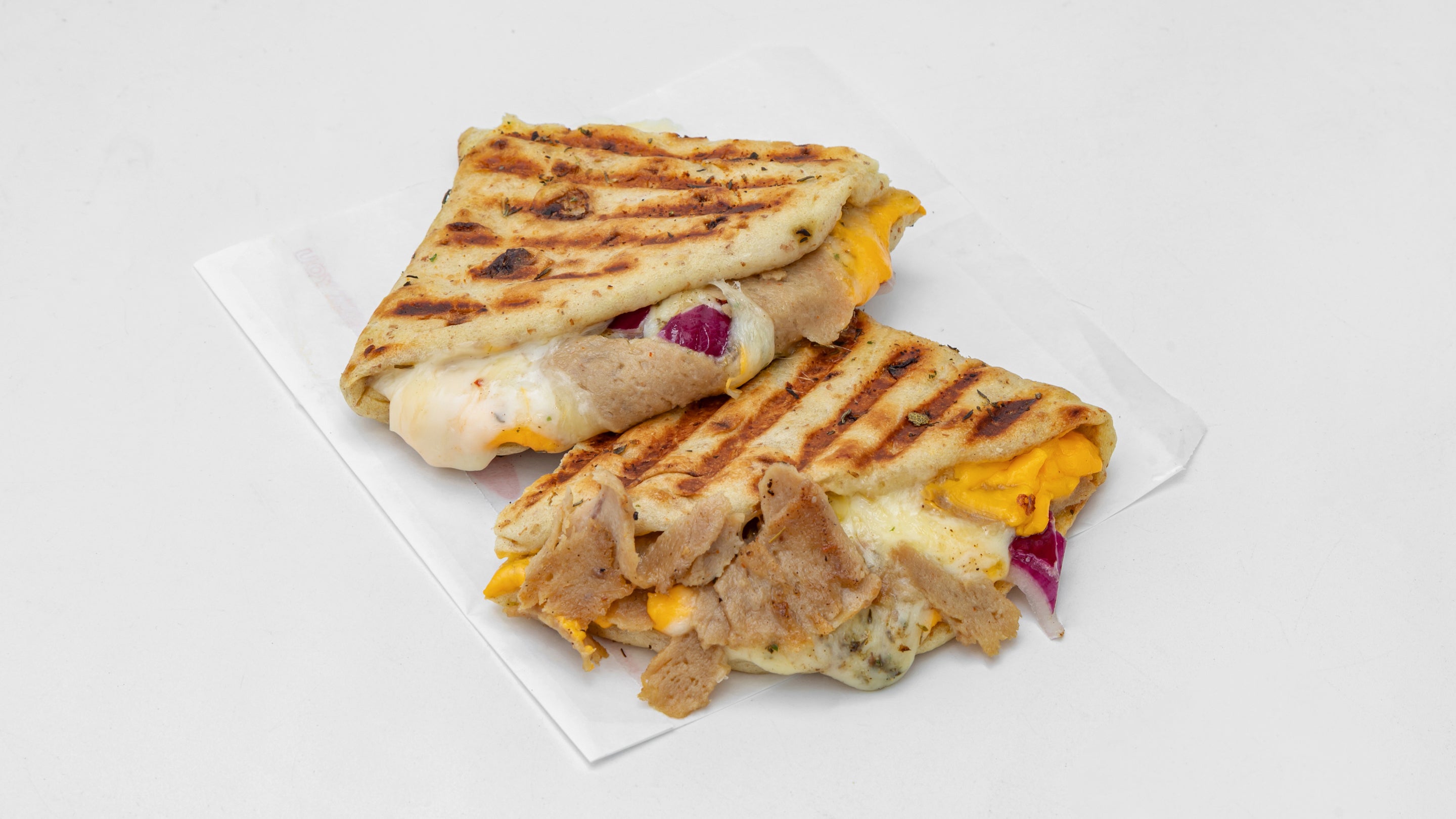 Cheesy Naan (v)