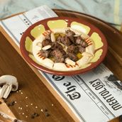 Hummus With Meat