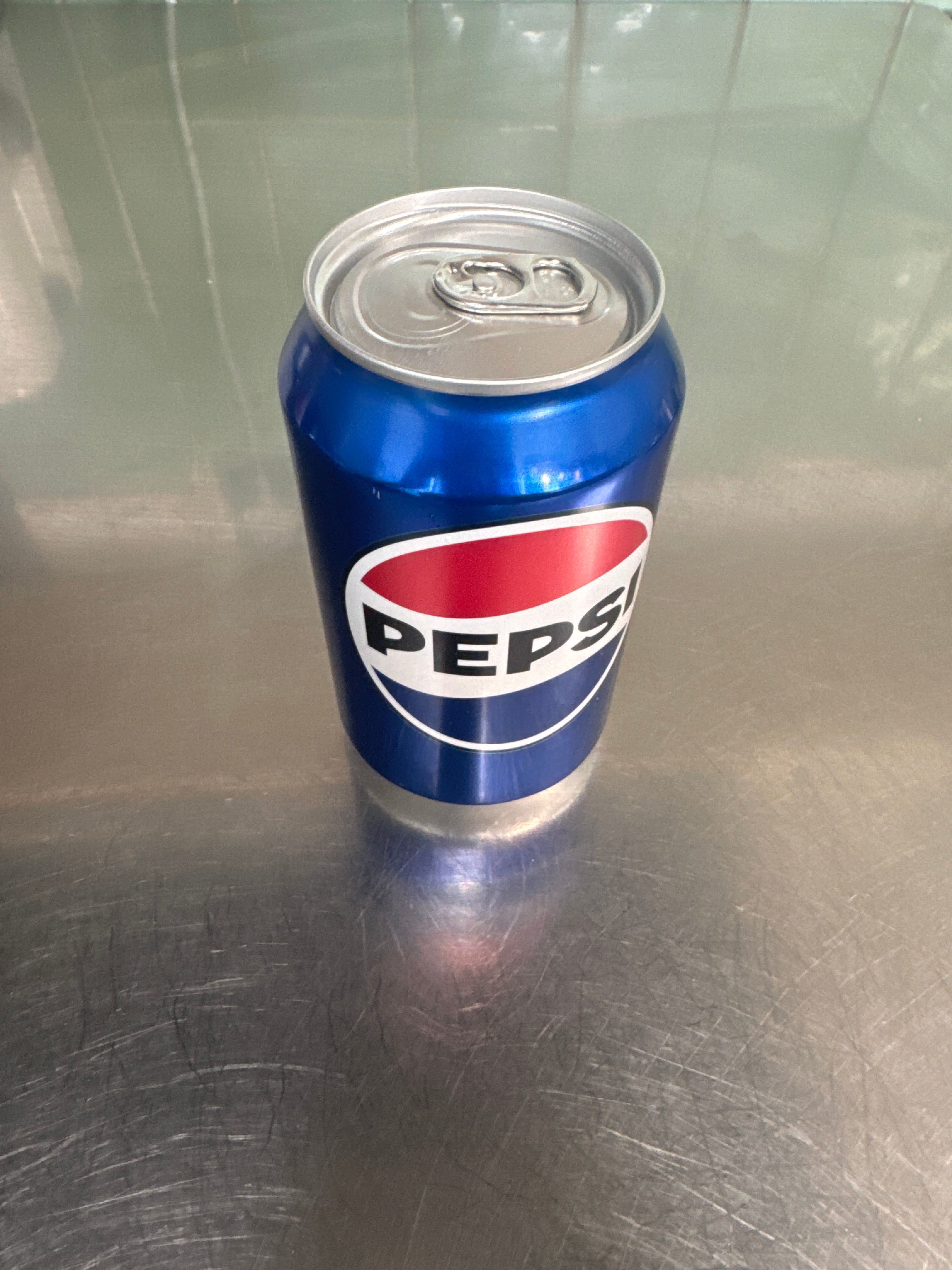 Pepsi can of pop