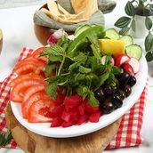 Large Vegetable Plate 