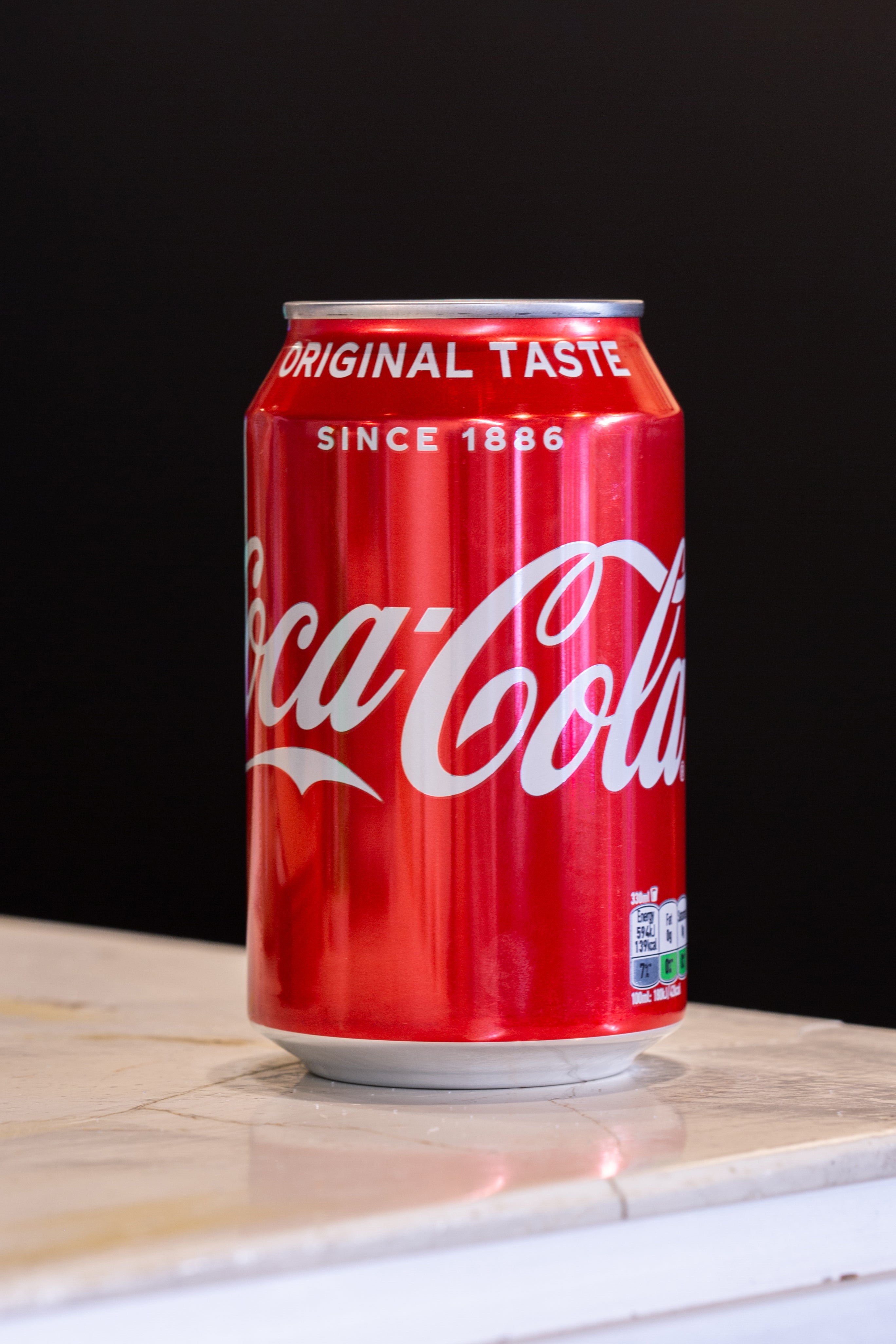 Coke Classic Can 330ml