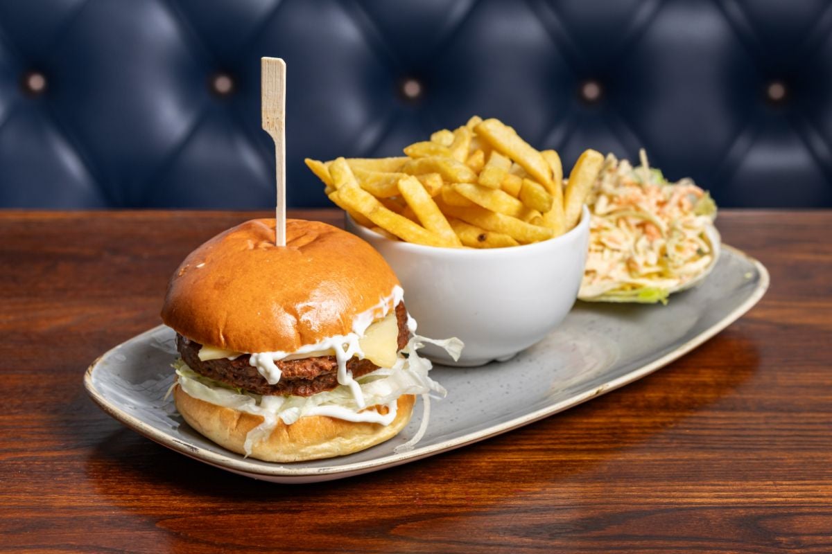 Vegan Cheeseburger (Vegan)
