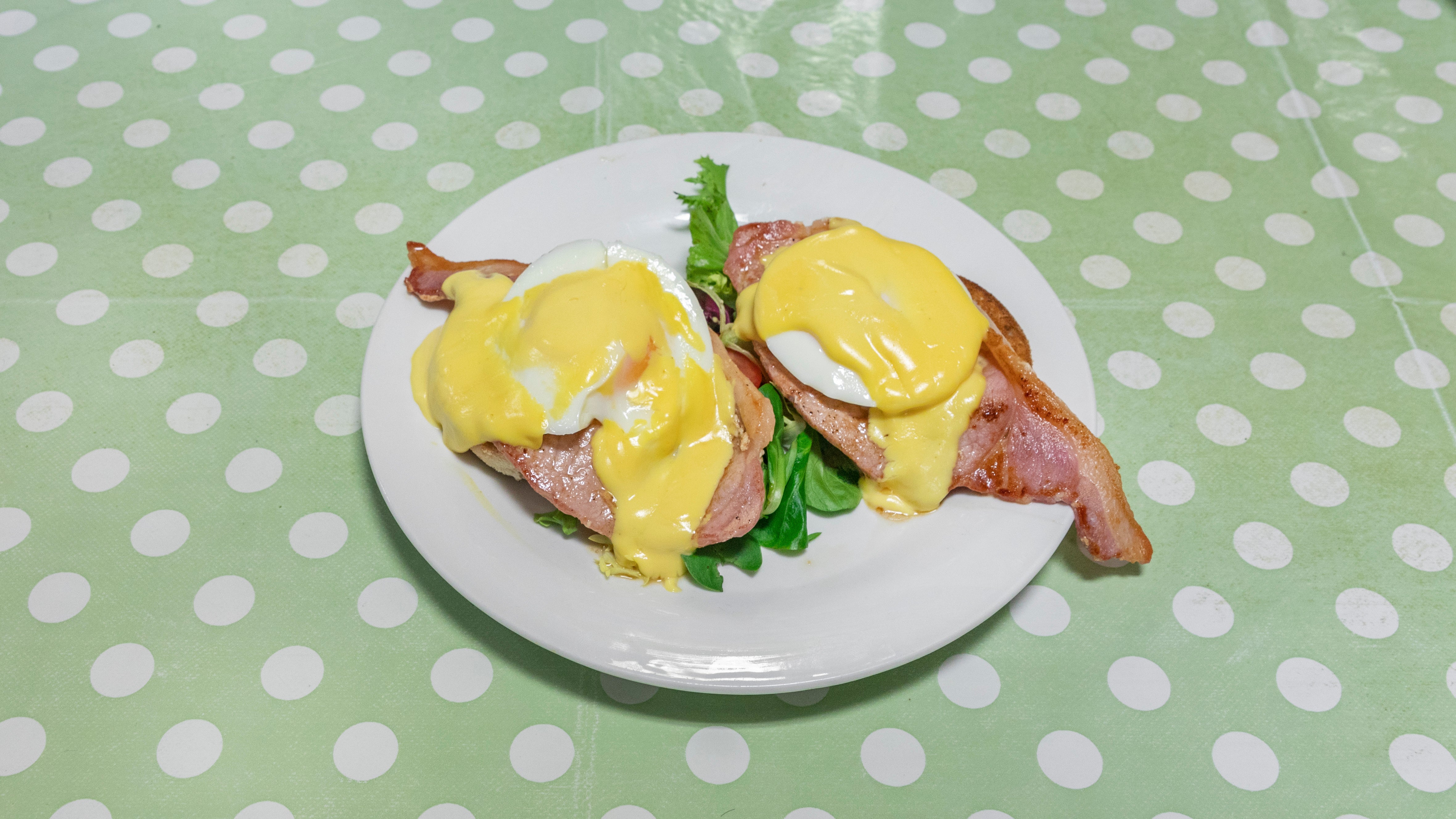 Eggs Benidict