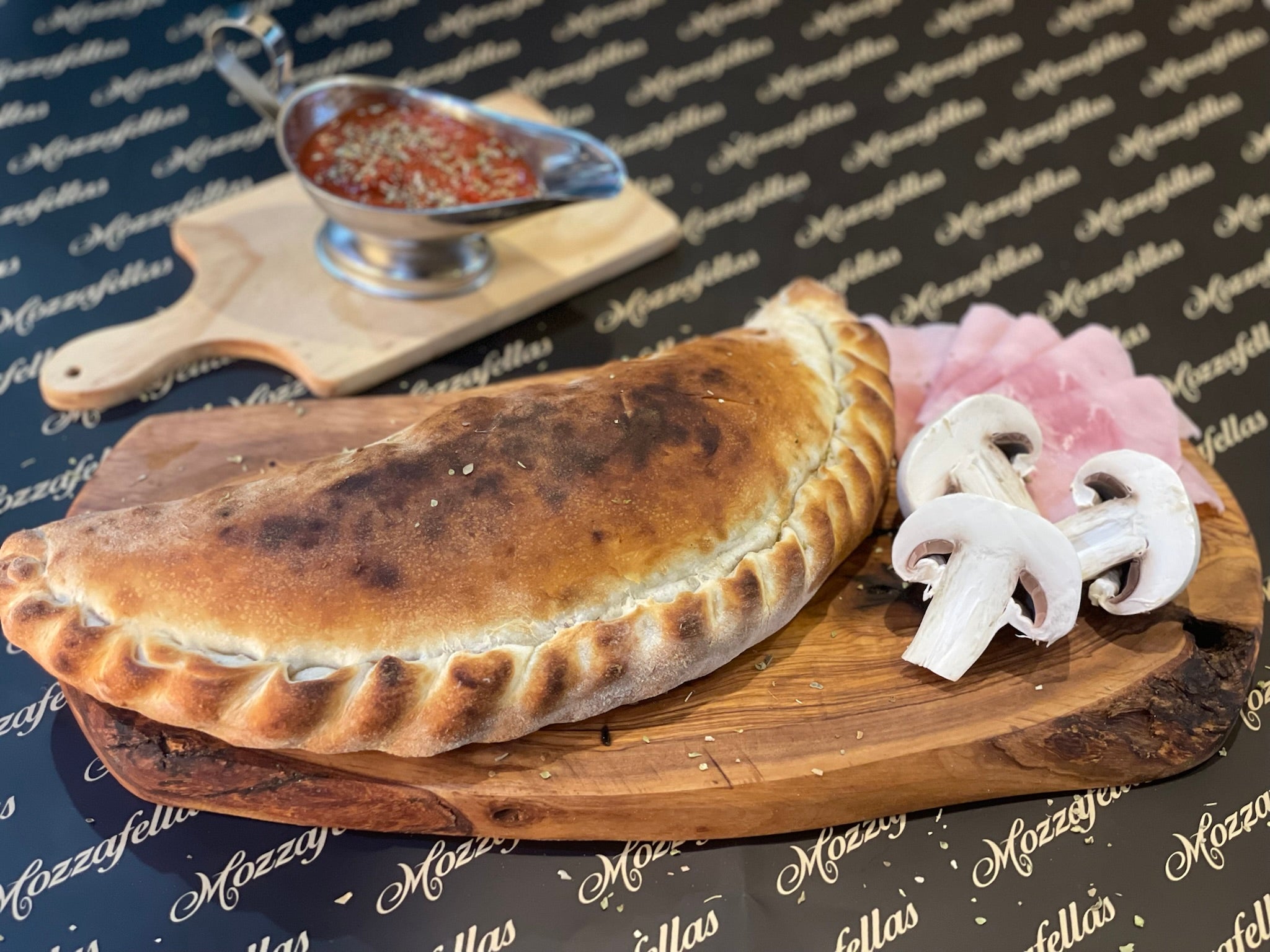 Calzone di Prosciutto