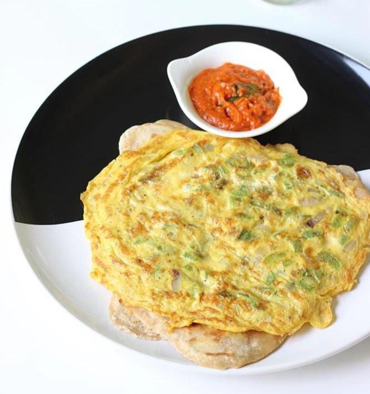 5. Plain Paratha with Omelette