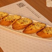 Cheesy Garlic Bread