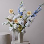 Vase Arrangement - White Peach 