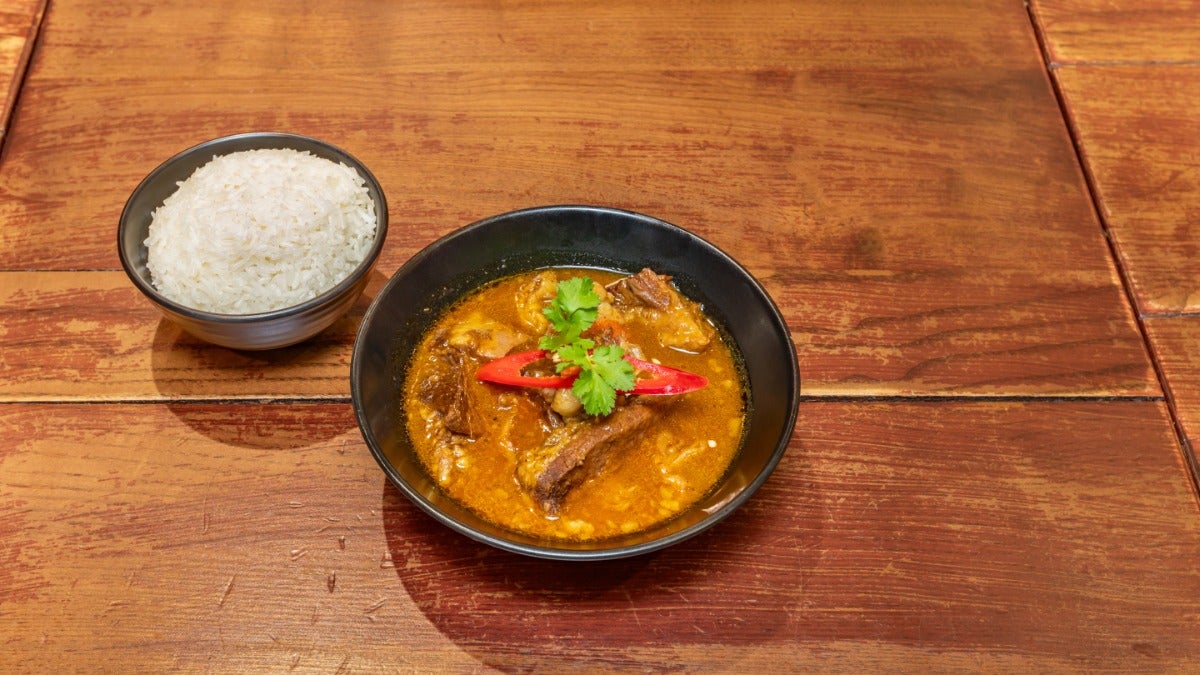 Red Wine Beef Stew (红酒焖牛肉)