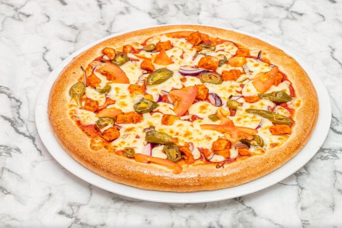 Chicken Tikka Pizza