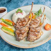Grilled Australian lamb chops