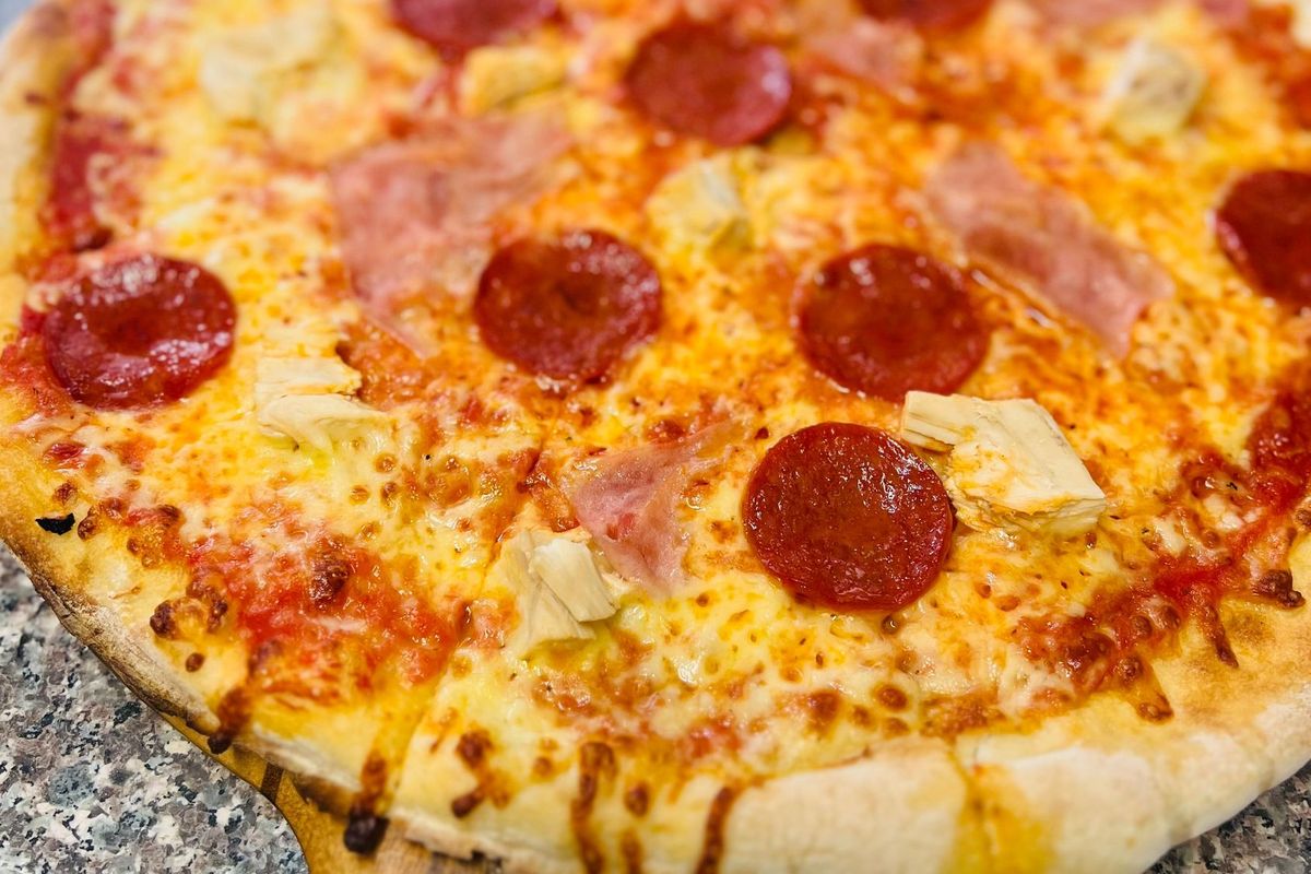 Pizza Con Carne