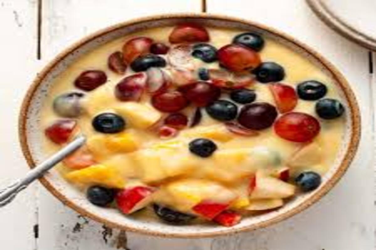 Custard with Fruit