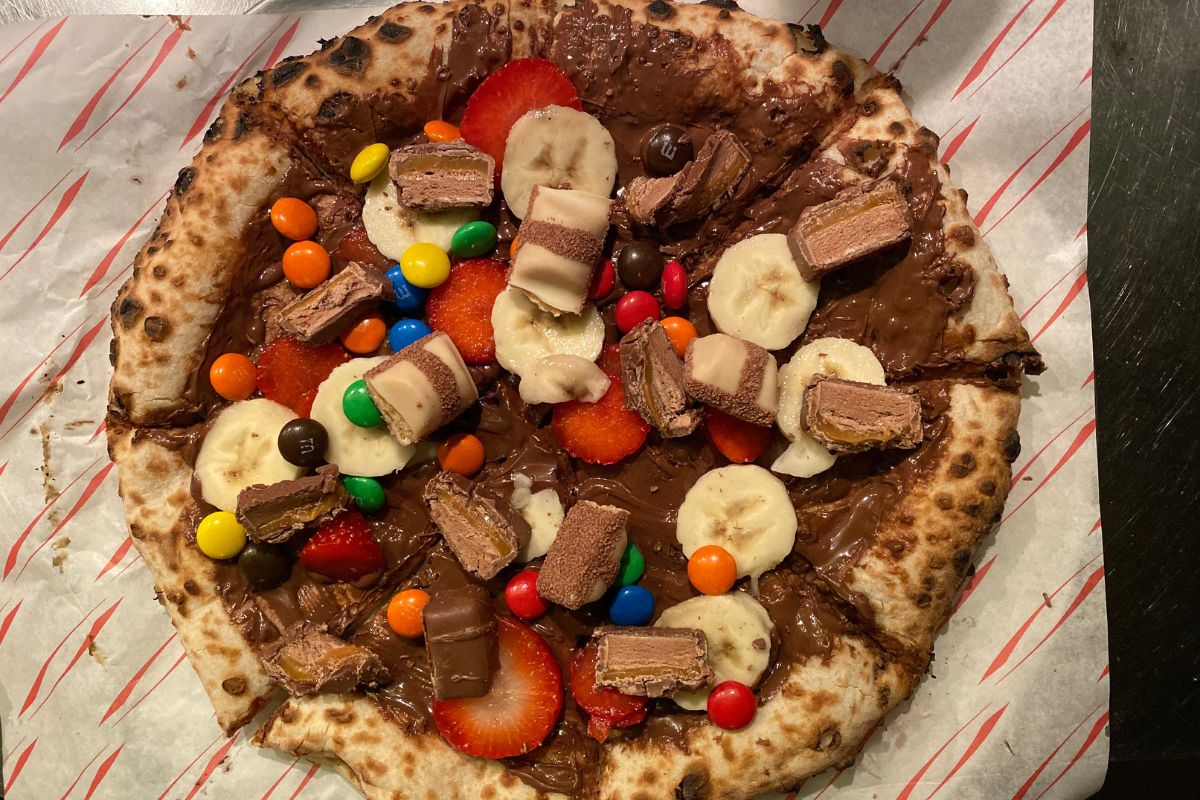 Nutella Pizza