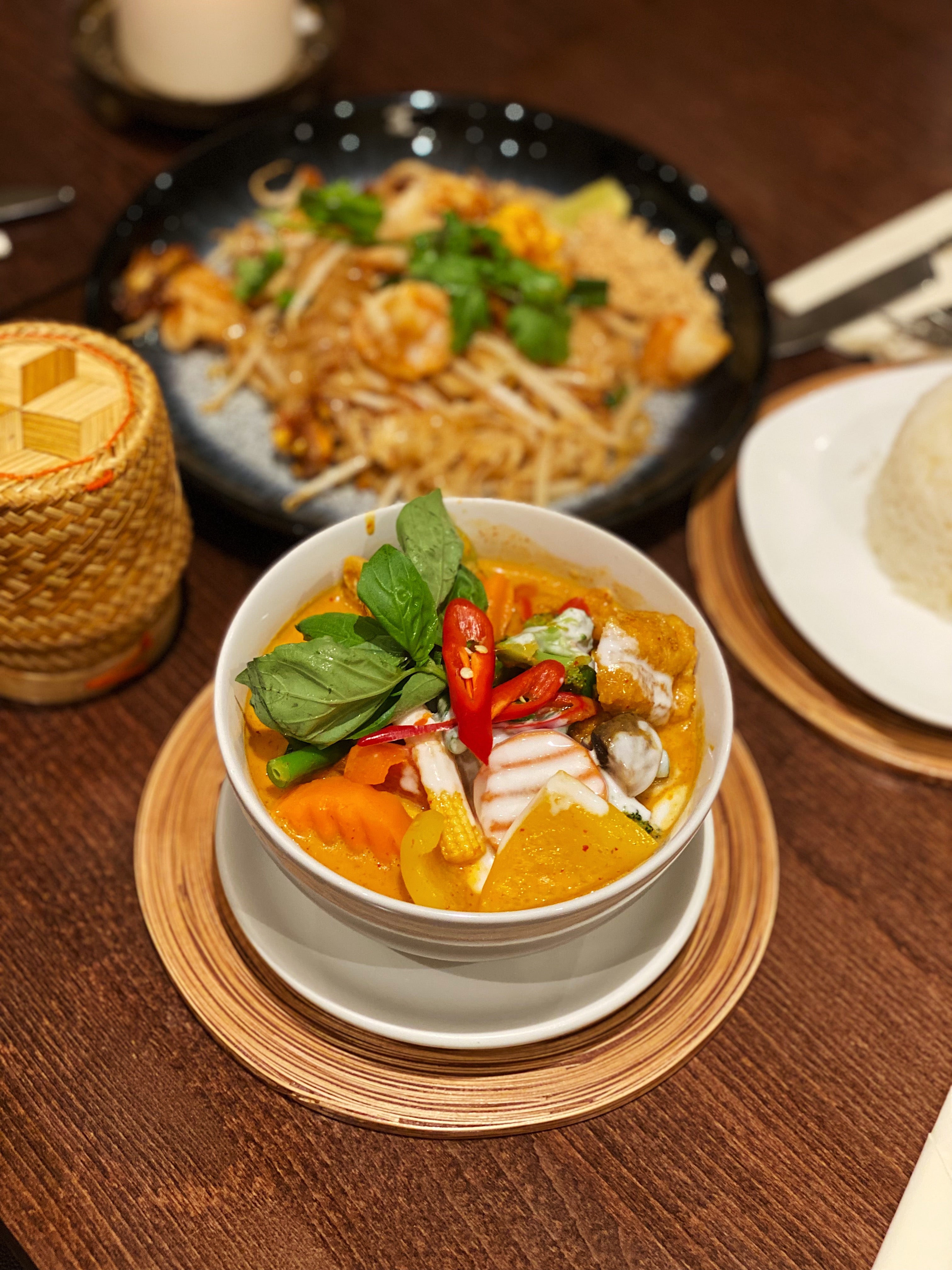 43.Thai Red Curry