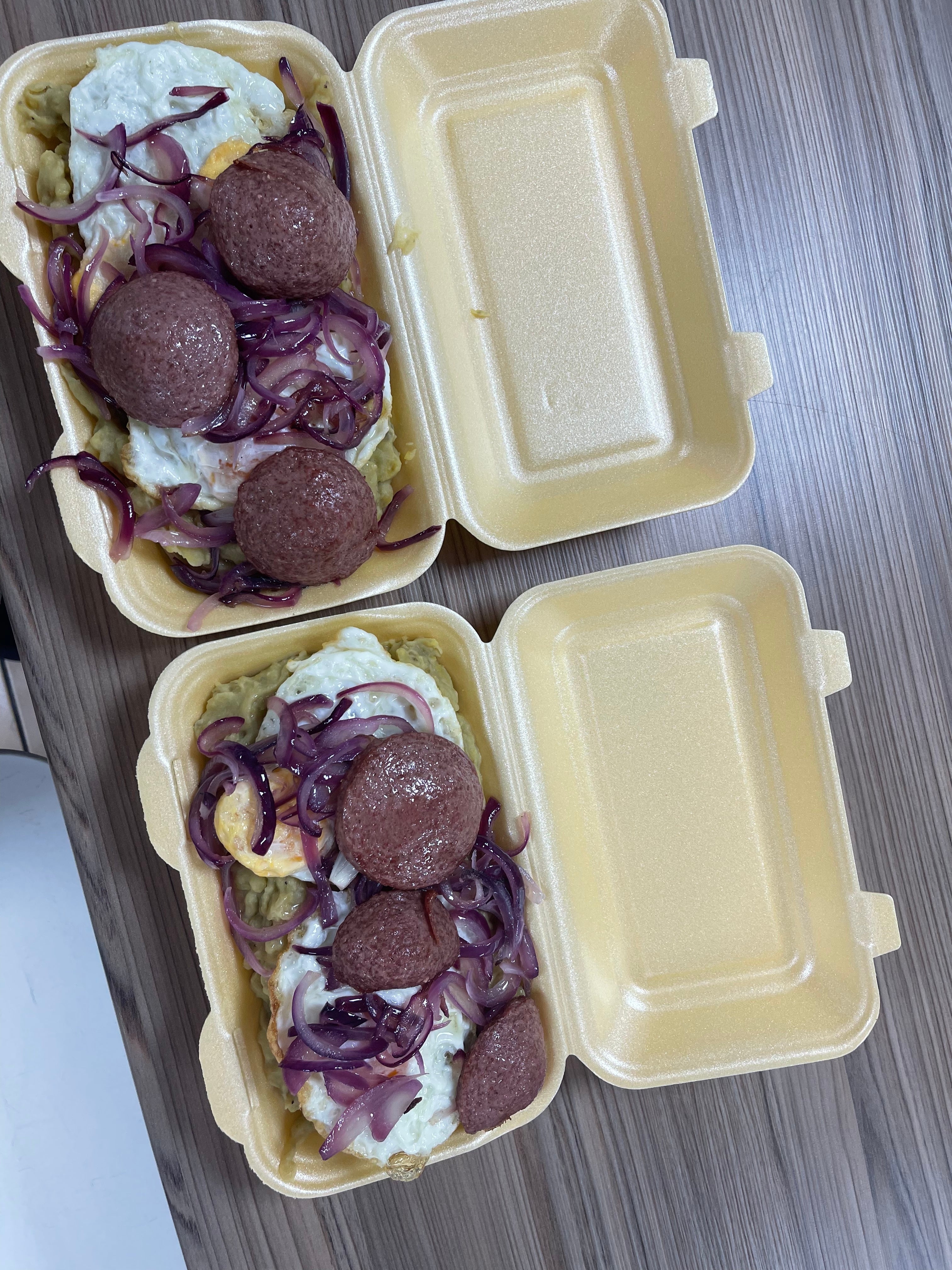 Mangu los tres golpes
