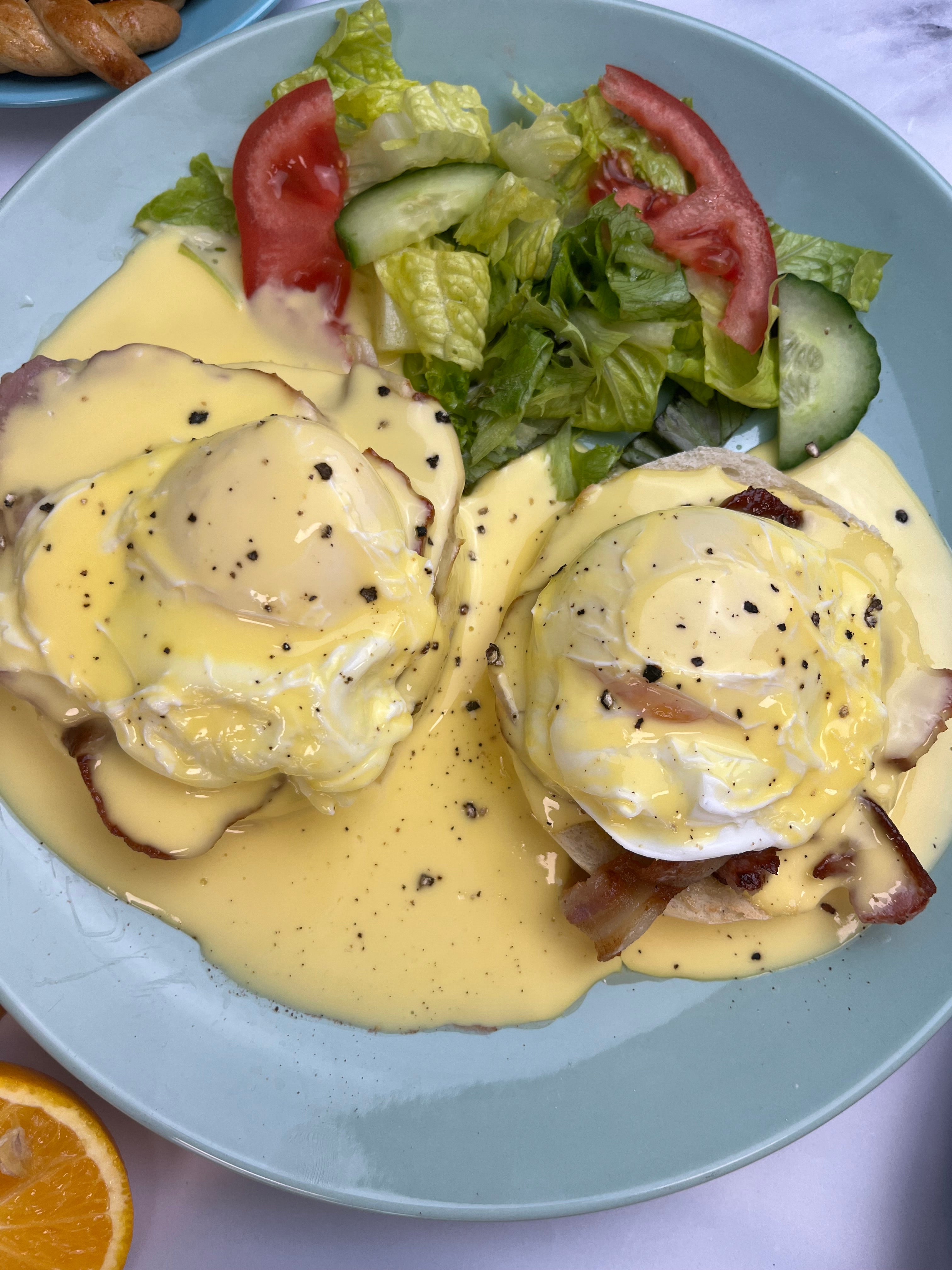 Eggs Benedict