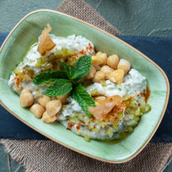 Hummus Beiruti