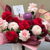 Medium Bag Bouquet Best Seller 1