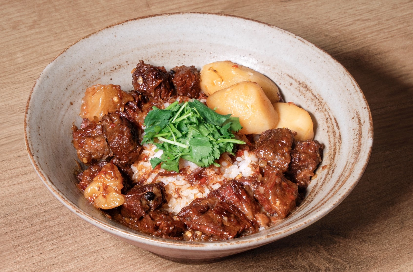 Spicy Tomato Beef Brisket Rice辣番茄牛腩饭