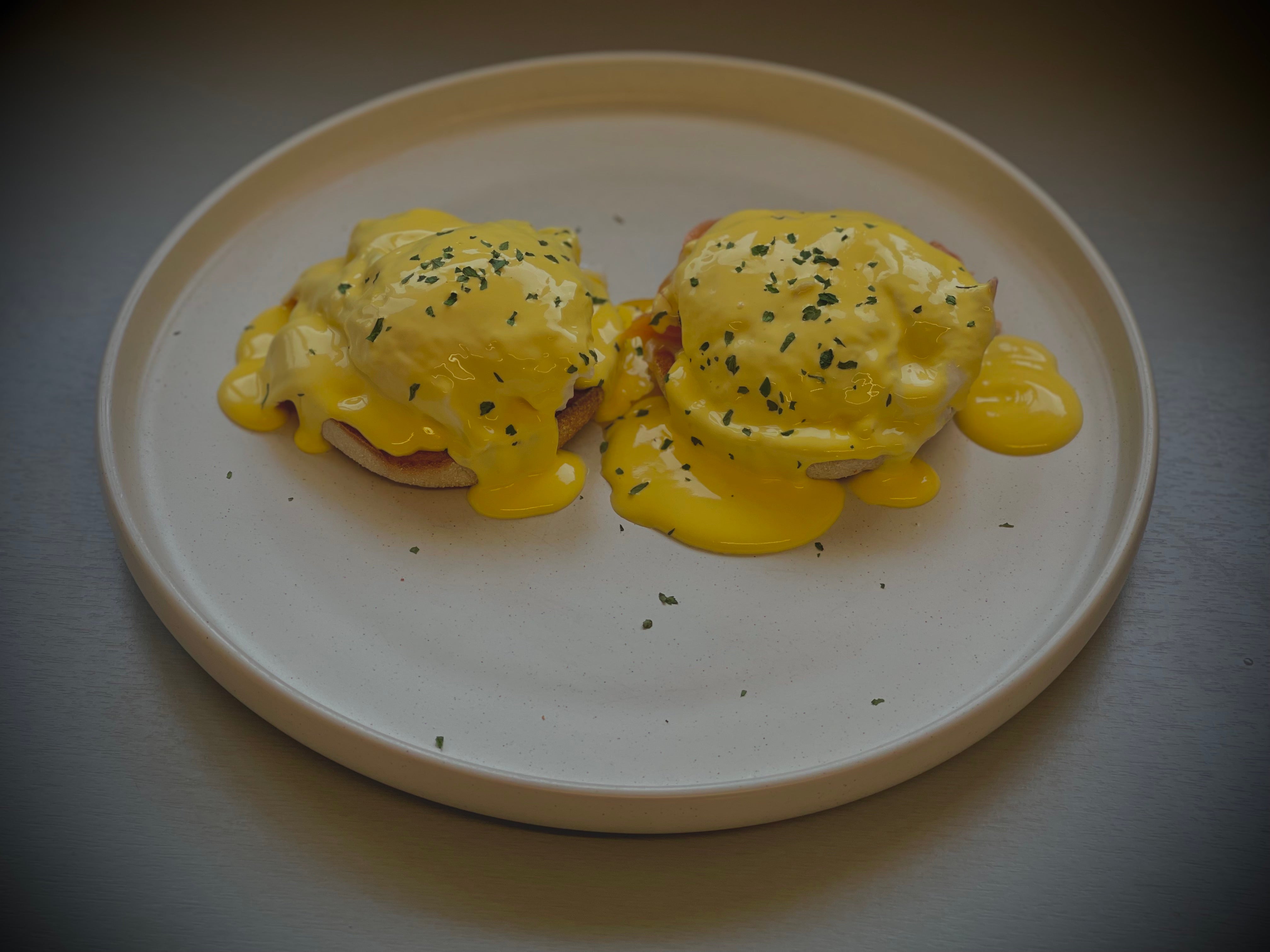 Eggs Benedict