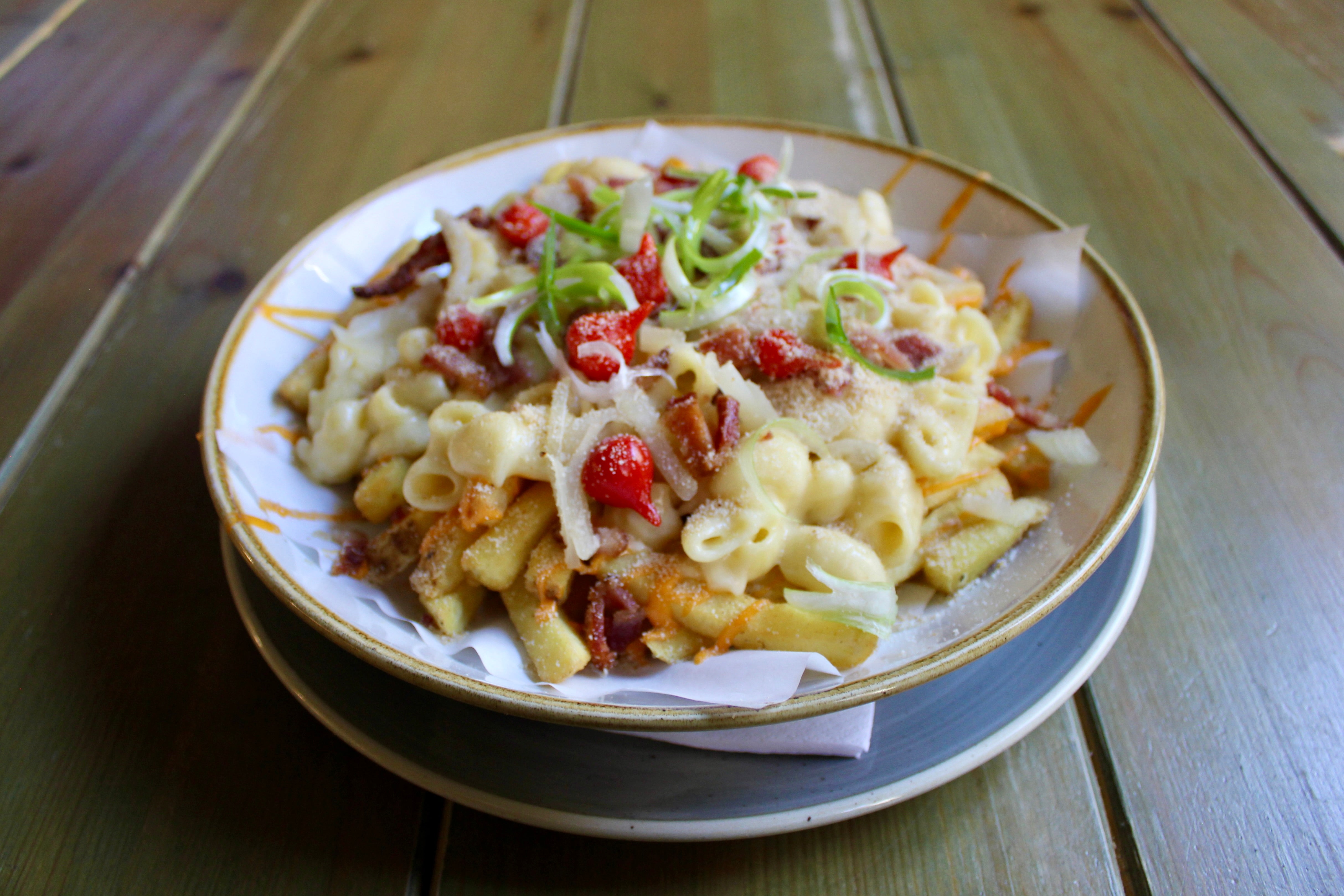 Mac & Cheese Dirty Fries