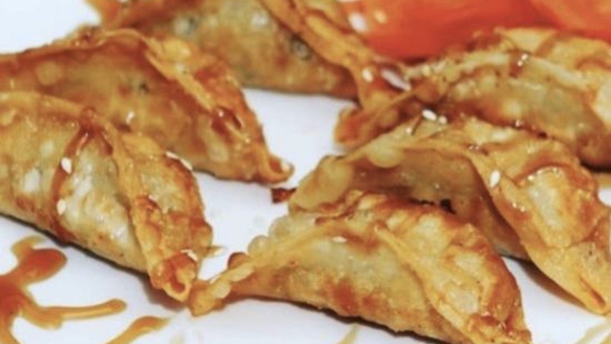 Crispy Dumplings (8)炸饺子