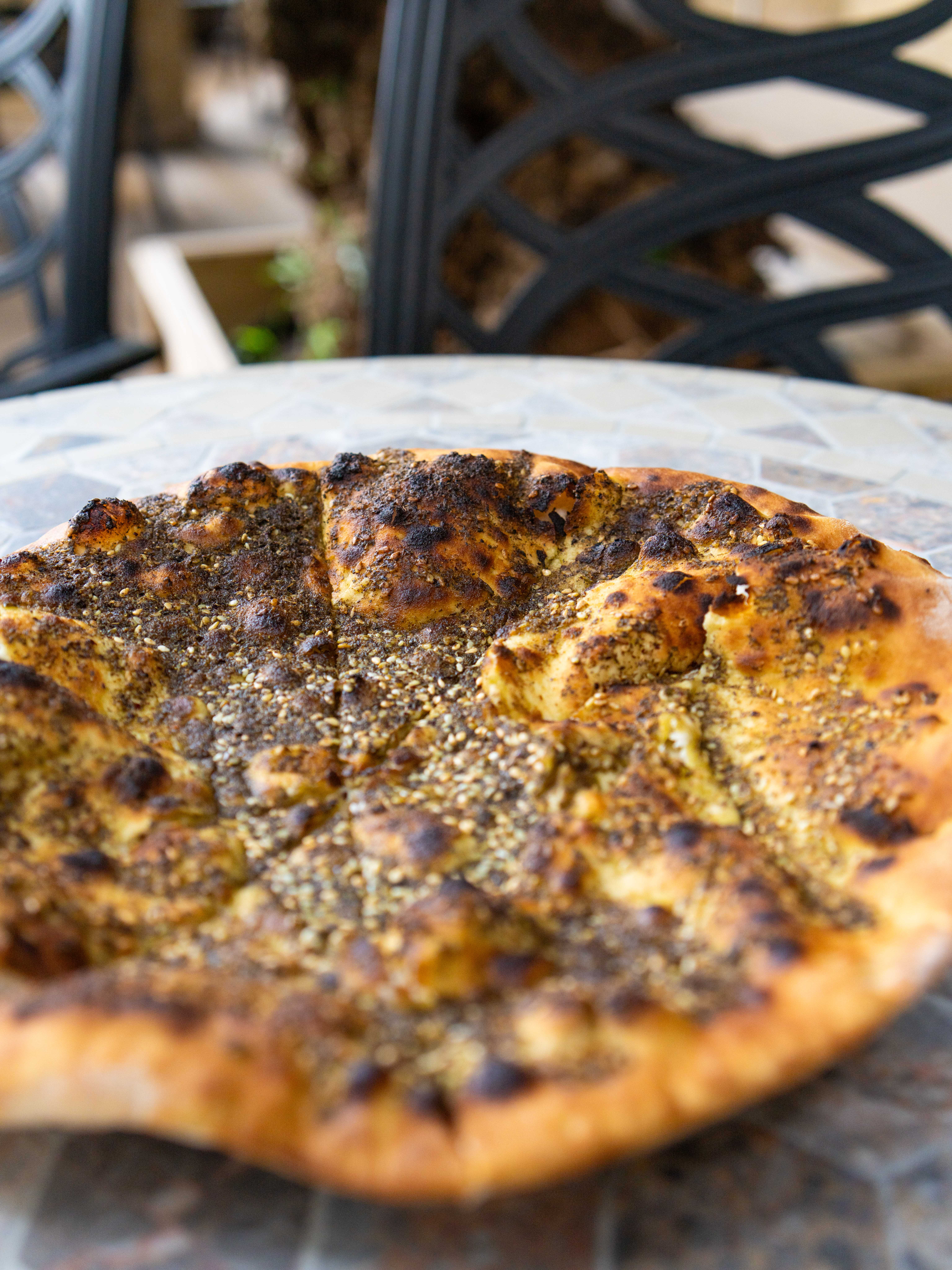 Mana'eesh Zaatar Ô Gourmet