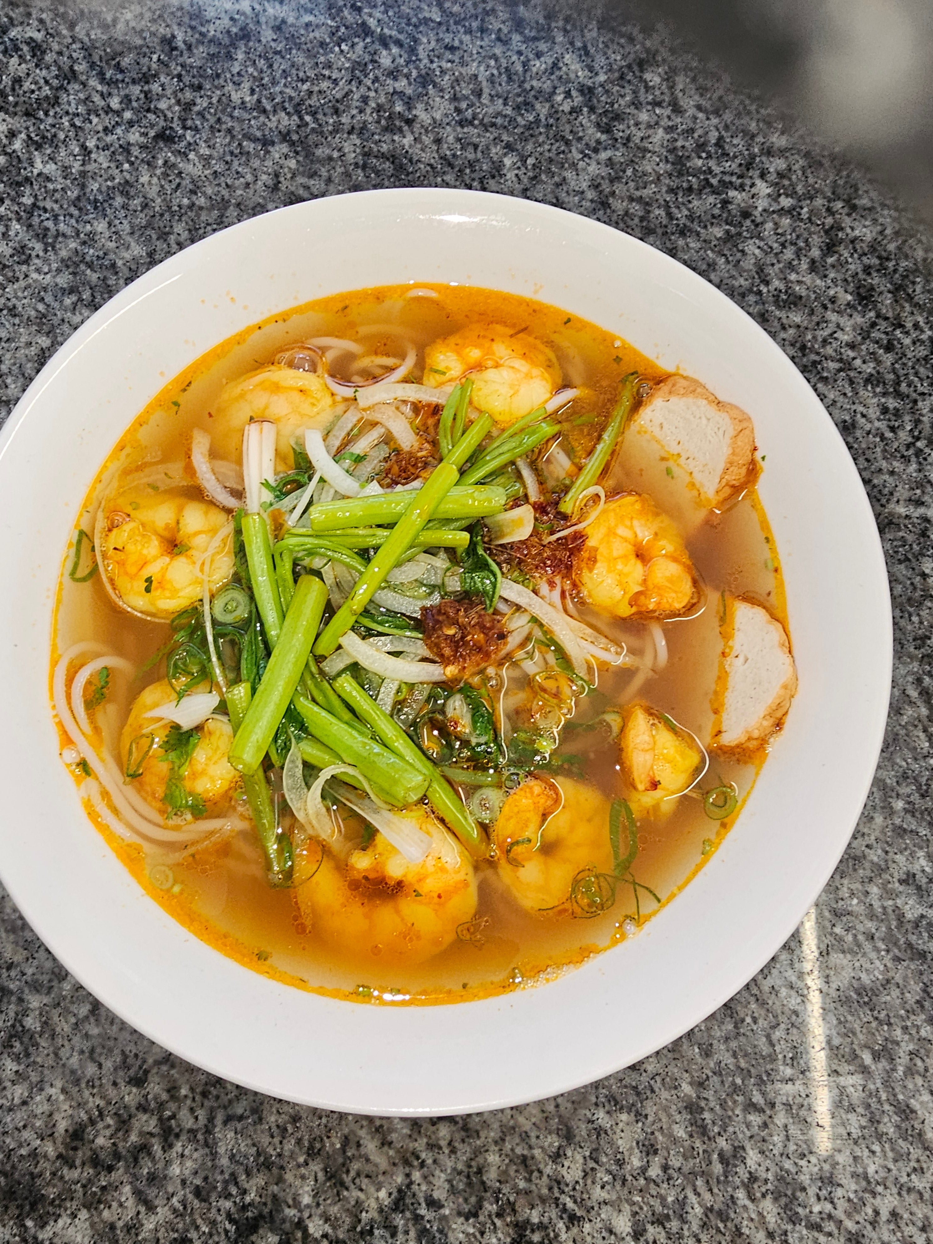 King Prawn Bun Hue