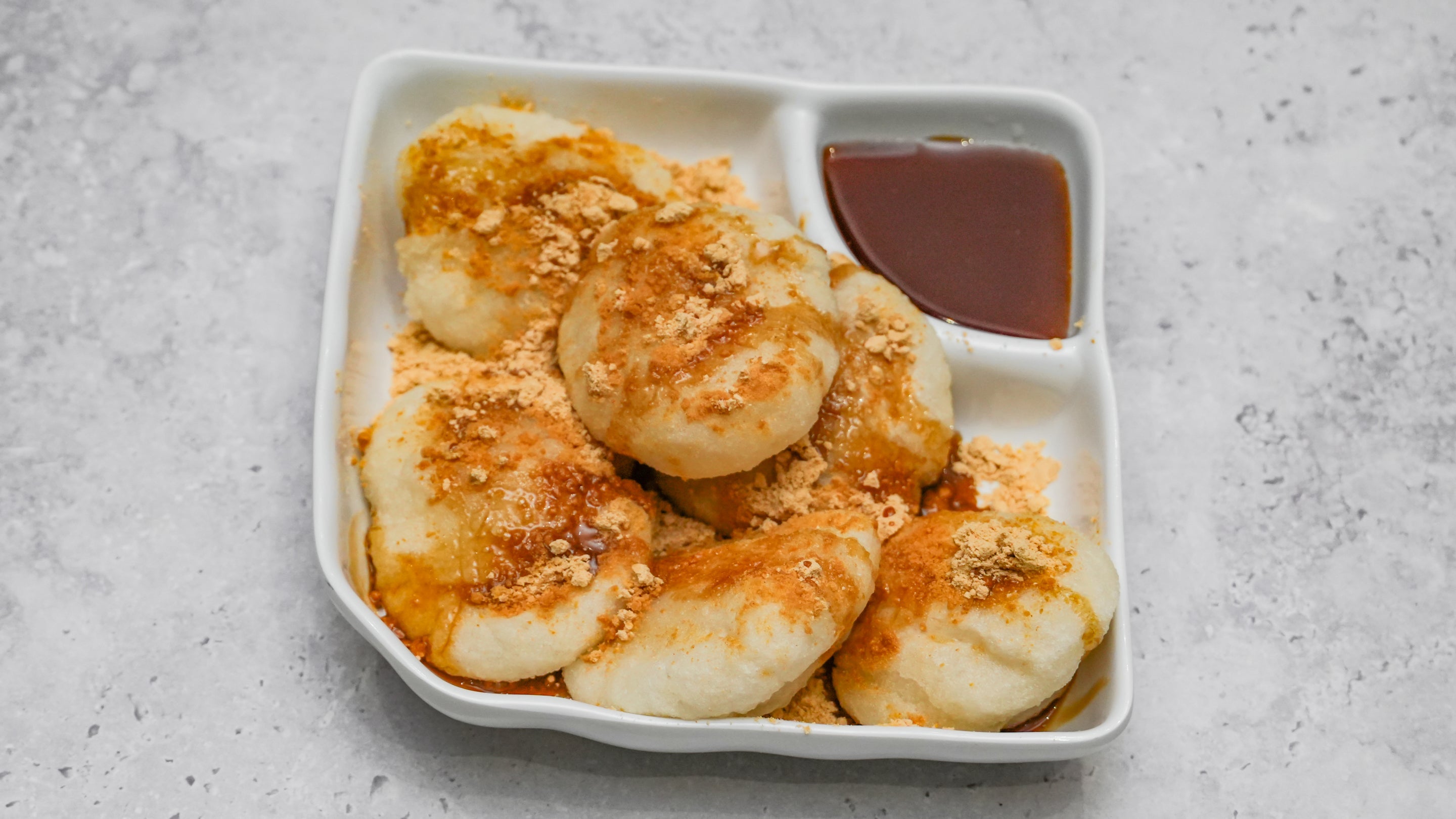 Brown Sugar Mochi 红糖糍粑