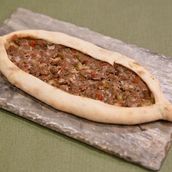 Beef pide
