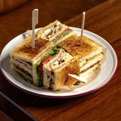 Rubys Club Sandwich 