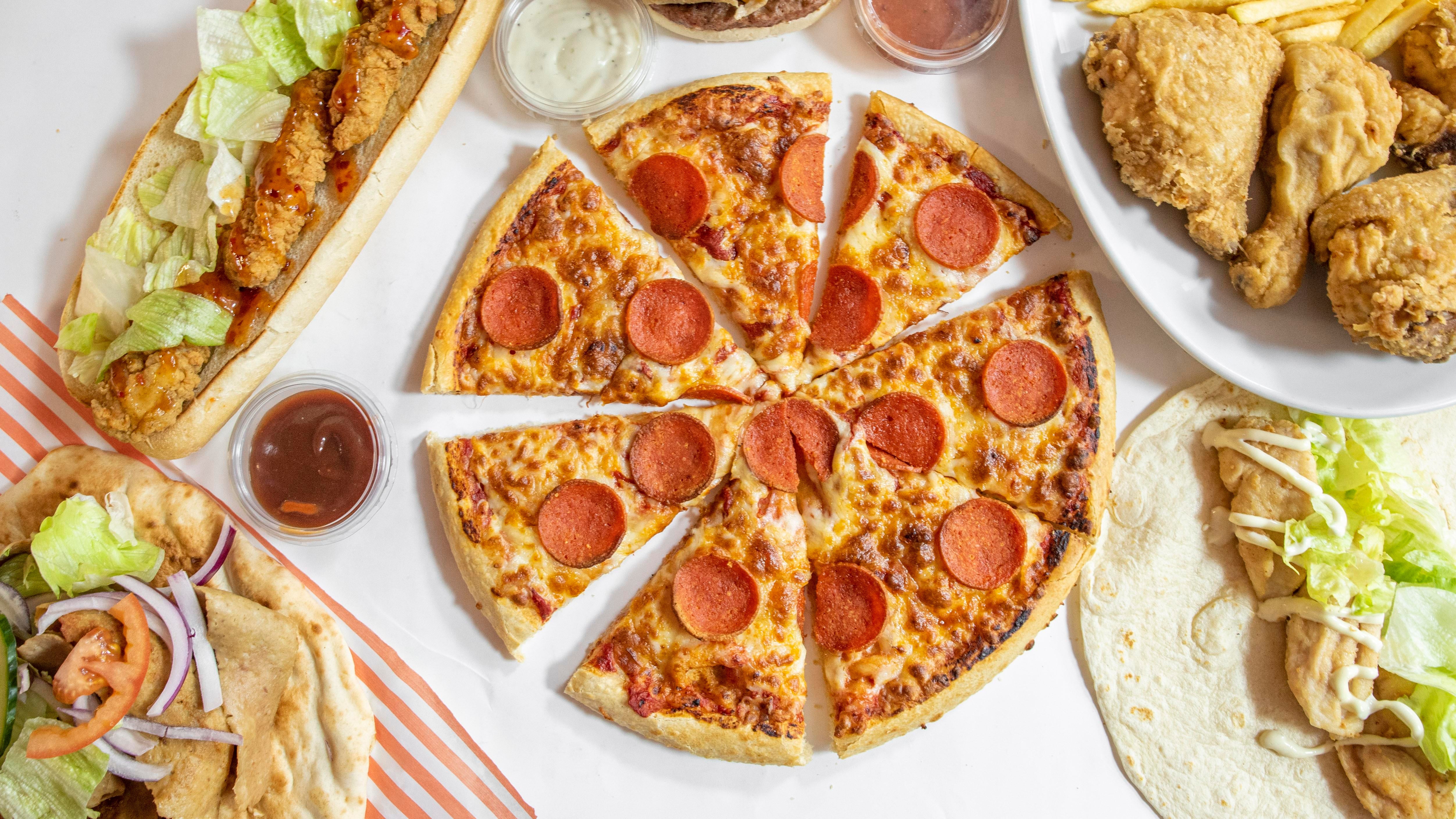 Yummy Pizza & Kebabs