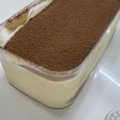Tiramisu Cake