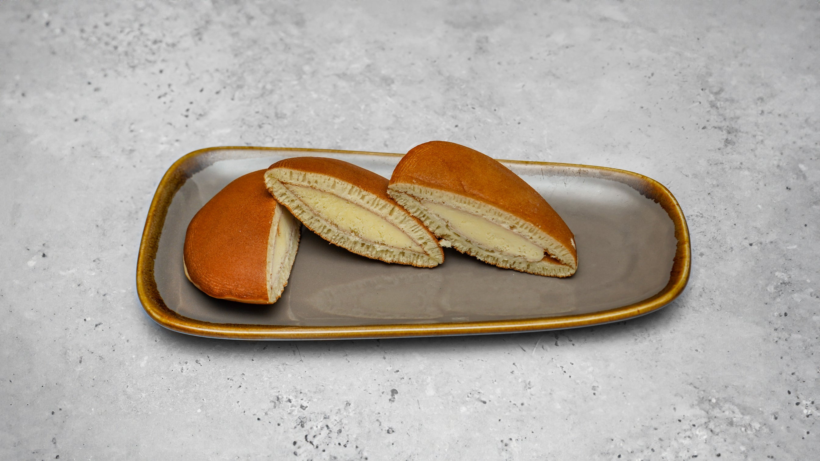 Lemon Cheesecake Dorayaki レモンチーズケーキどら焼き