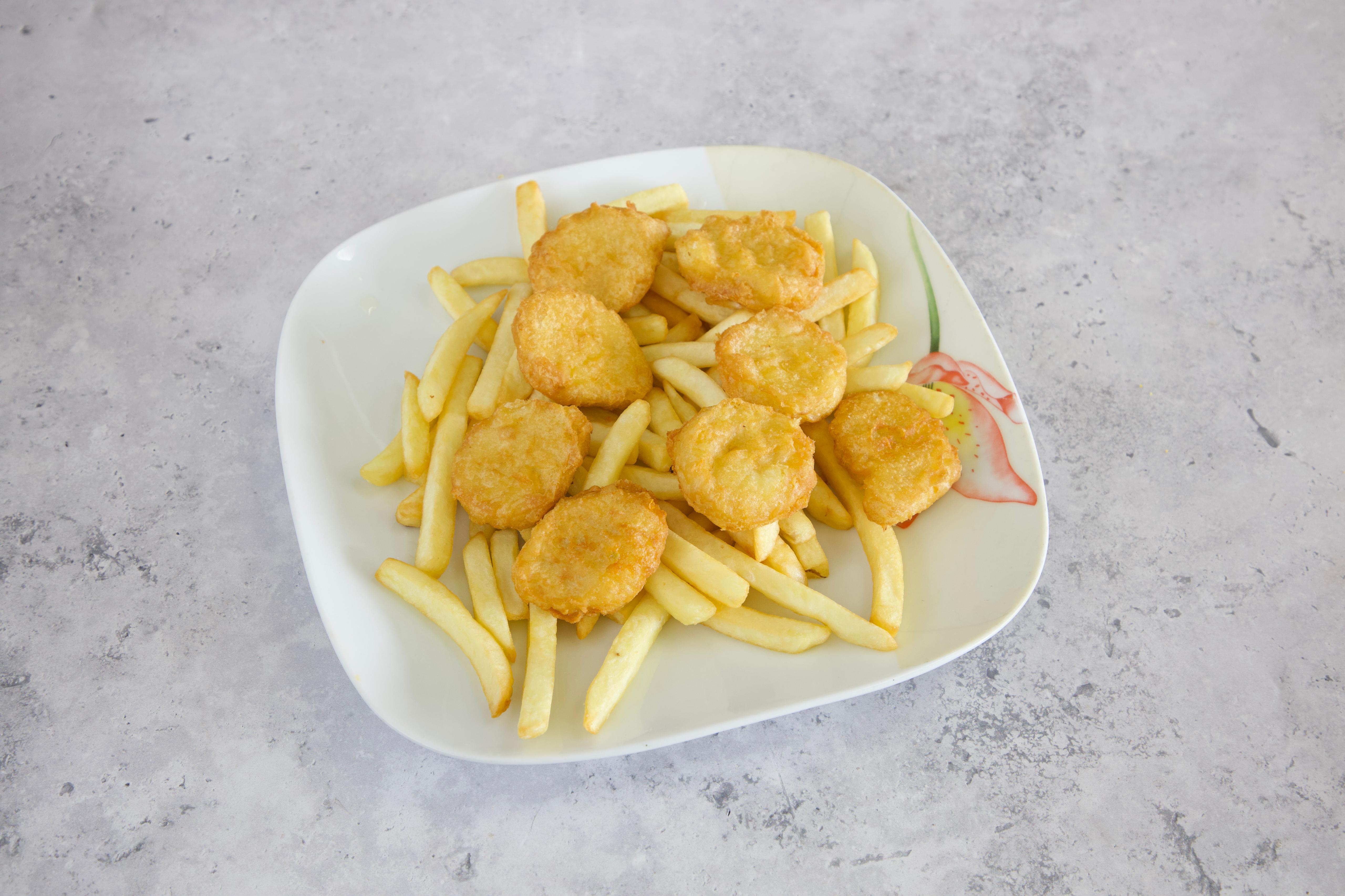 Chicken Nuggets (8)