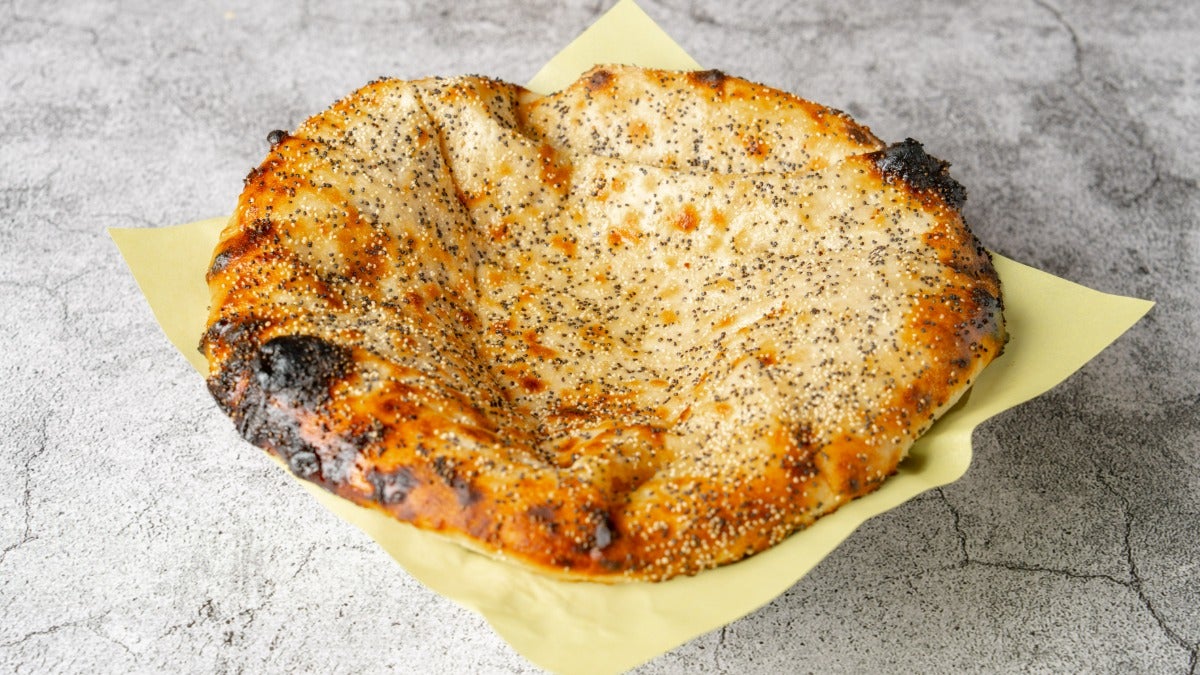 Cheese Naan (V)