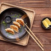 CHICKEN GYOZA