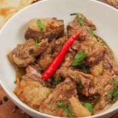 Maikho Carlaylee Karahi Dish