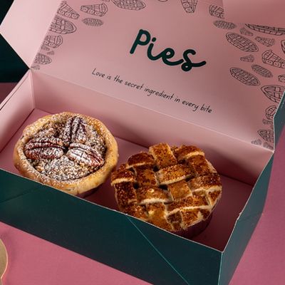 Small mini pies box