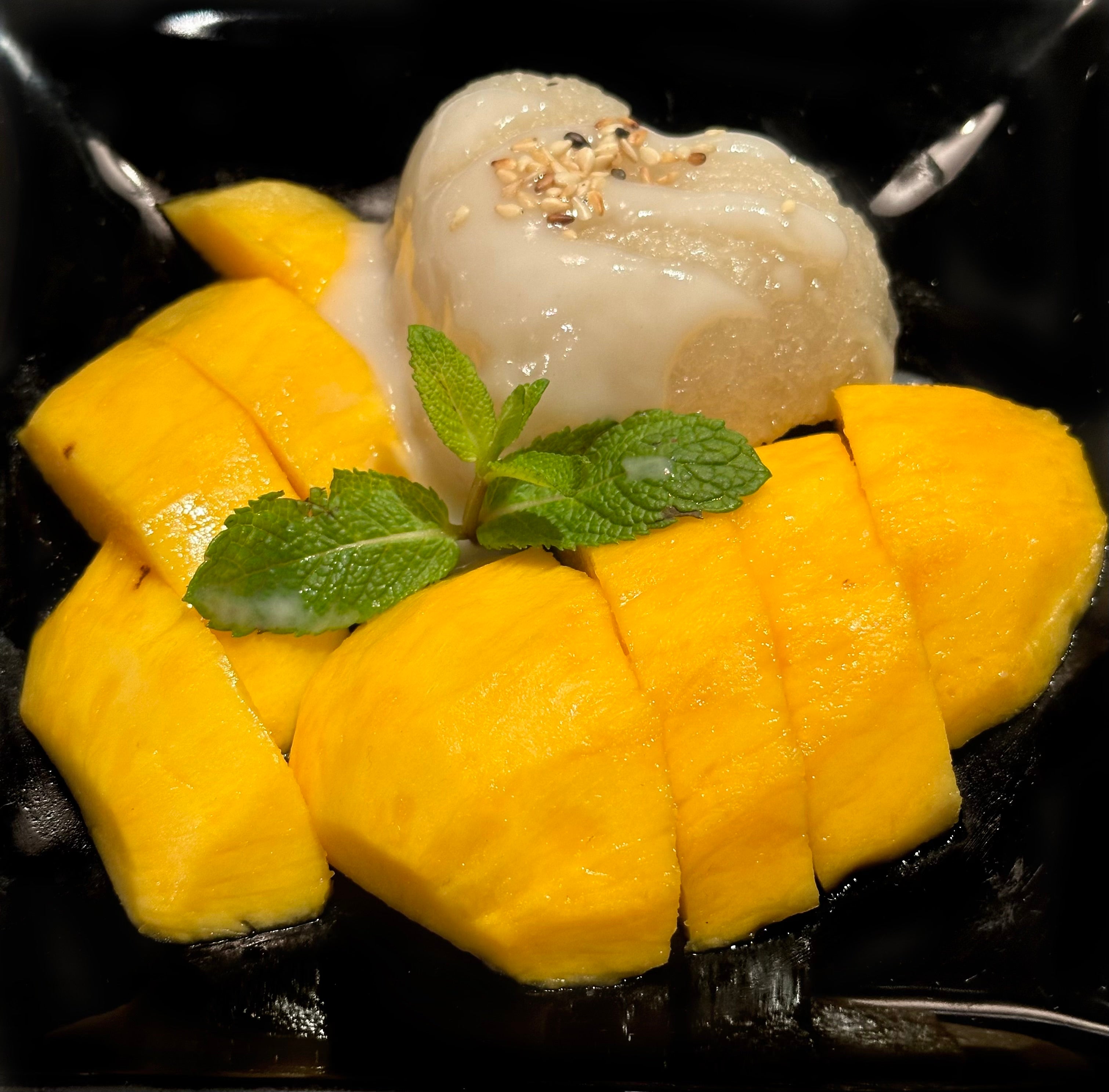 Mango & Sticky rice