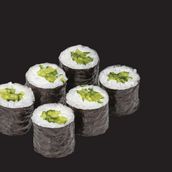 Mini Roll With Cucumber