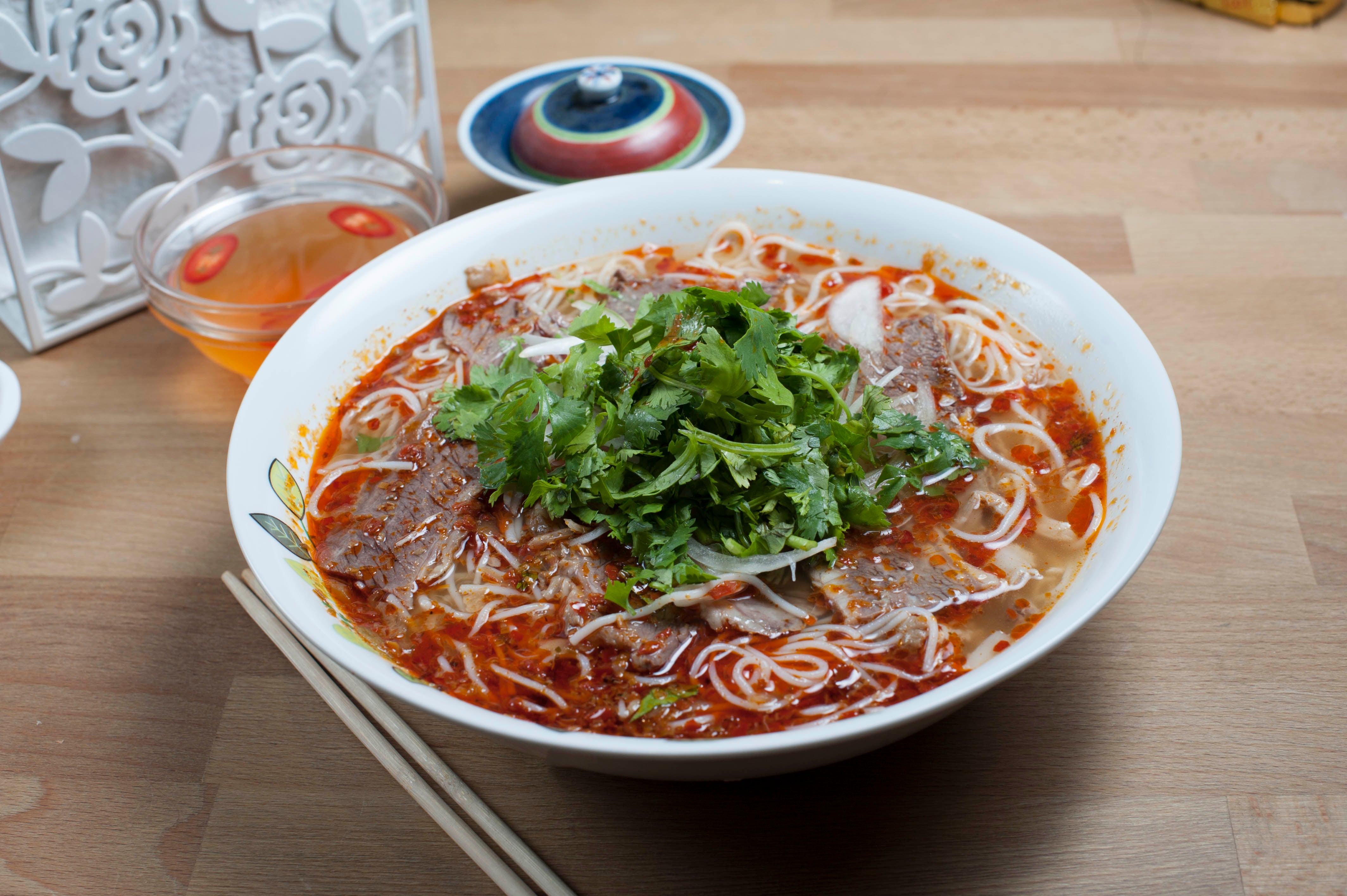 Rare Beef Spicy Noodle Soup (Bun Bo Hue) 🌶