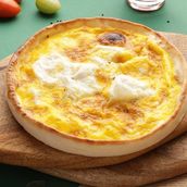 EGG Manoucheh