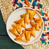Cheese Samosa 10 Pieces