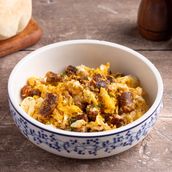 Egg with Soujuk