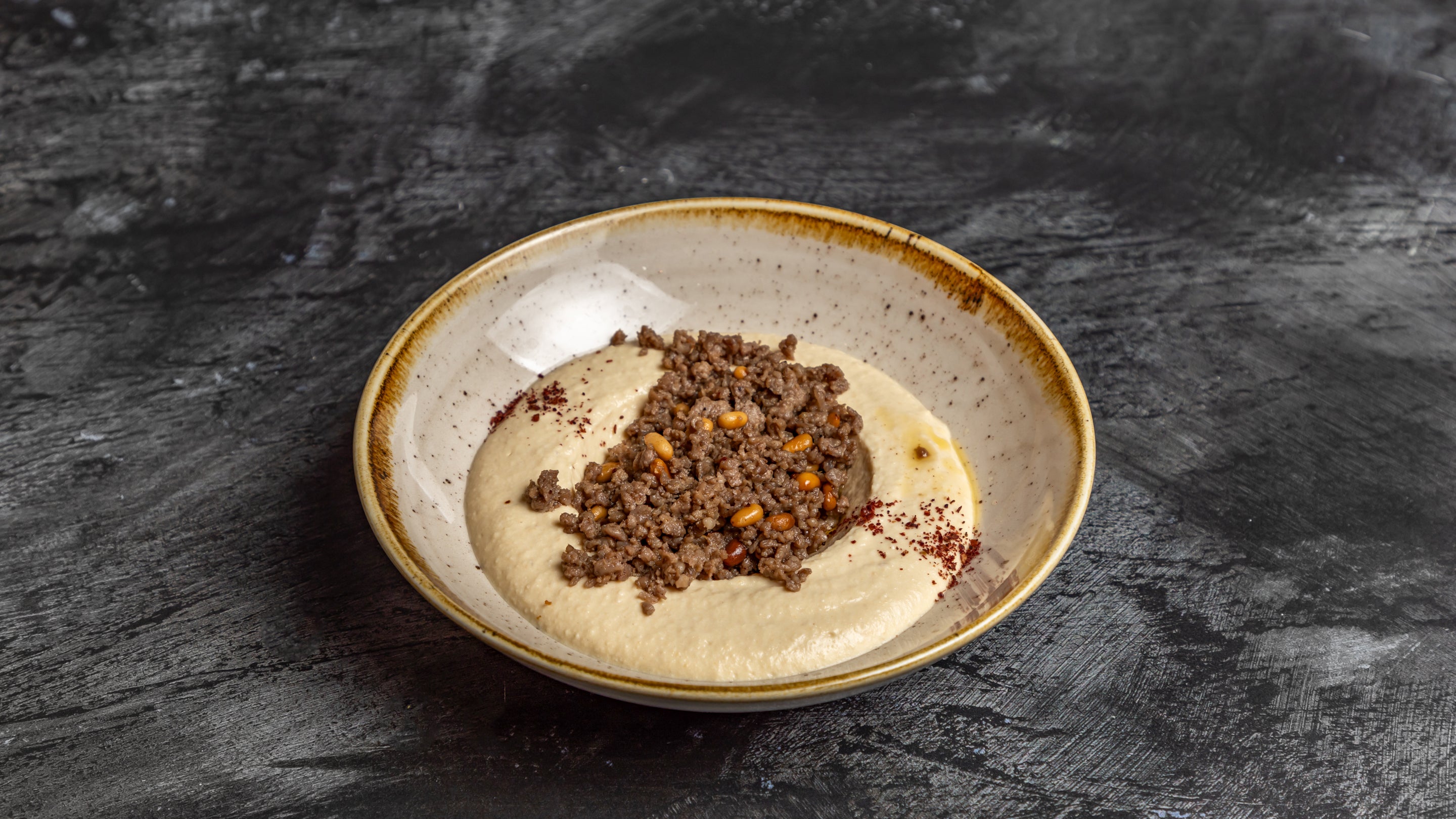 Hummus Awarma
